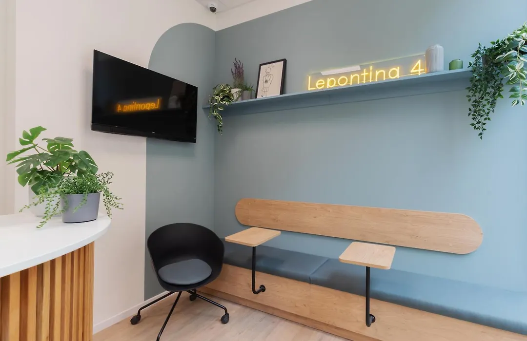 Well-Located Campus Rooms Near City Park-1